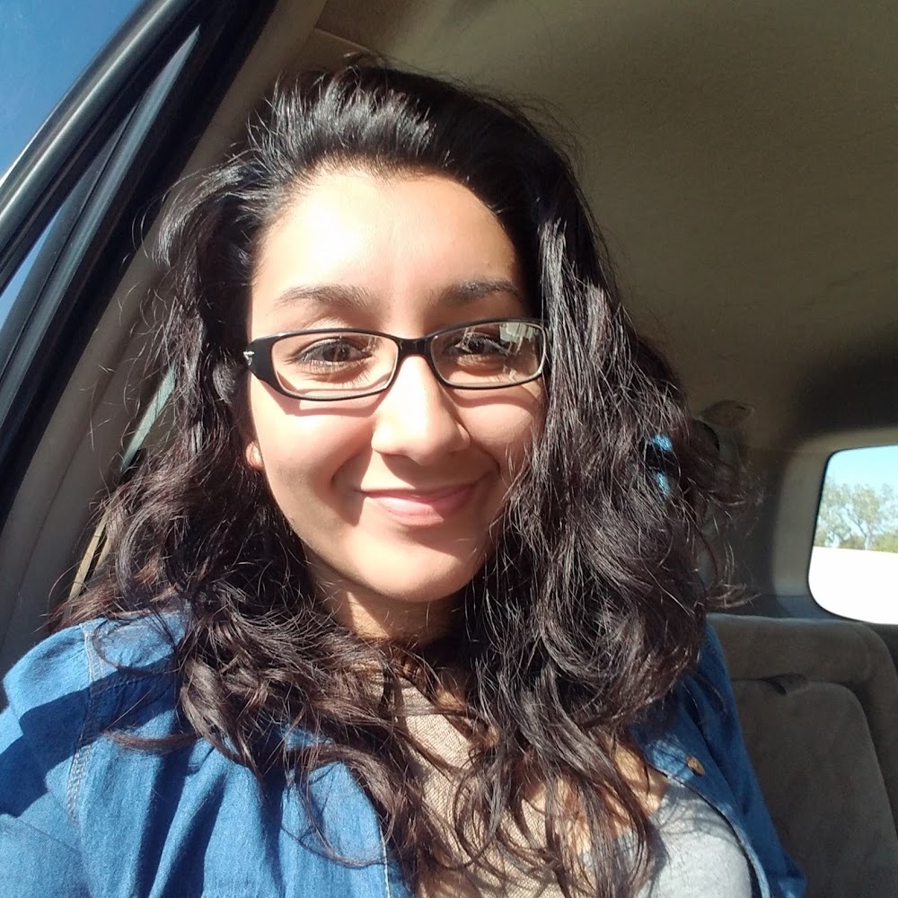 Meet your Posher, Gabriela